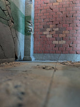 Load image into Gallery viewer, Modular City Streets/Alleyways Action Figure Display Diorama