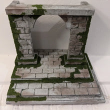 Load image into Gallery viewer, 360 Degree Overgrown Castle Ruins Action Figure Display Diorama
