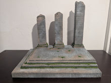 Load image into Gallery viewer, 4 Piece Mythic Style Pillars and Castle Floor Action Figure Display Diorama
