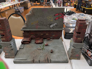 Modular Graffiti Covered Alleyway Action Figure Display Diorama