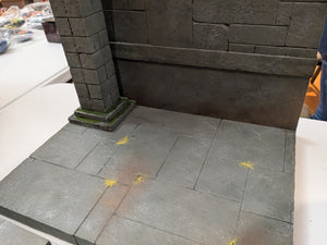 Castle Basics Floor/Wall/Pillar Action Figure Display Diorama