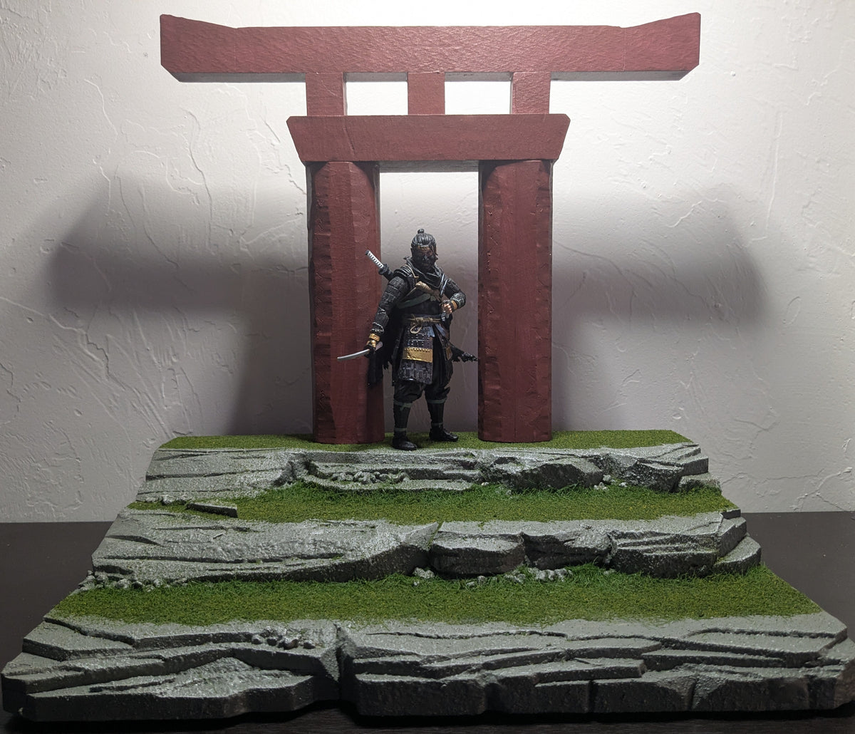 3 Tiered Stone and Grass Riser with Japanese Arch Action Figure Displa ...