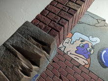 Load image into Gallery viewer, Modular Urban Alleyway Action Figure Display Diorama
