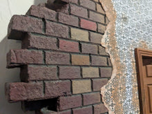 Load image into Gallery viewer, Derelict Apartment Action Figure Display Diorama
