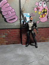 Load image into Gallery viewer, Courage Graffiti Backdrop Action Figure Display Diorama
