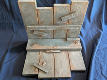 Load image into Gallery viewer, Stone Flats Action figure display diorama
