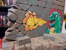 Load image into Gallery viewer, Deity Lizard Graffiti Action Figure Display Diorama
