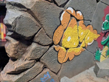 Load image into Gallery viewer, Deity Lizard Graffiti Action Figure Display Diorama
