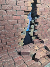 Load image into Gallery viewer, Destroyed City Alleyway Action Figure Display Diorama
