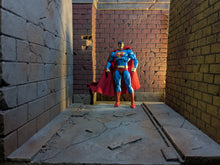 Load image into Gallery viewer, Collapsible Alleyway Action Figure Display Diorama
