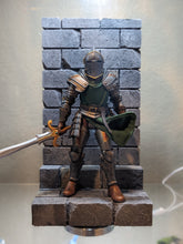 Load image into Gallery viewer, Single figure display diorama #3
