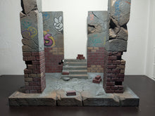 Load image into Gallery viewer, Modular Abandoned Building Action Figure Display Diorama
