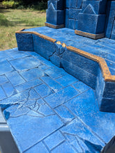 Load image into Gallery viewer, Dwarven Underground Castle Action Figure Display Diorama
