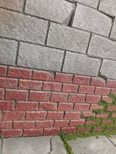 Load image into Gallery viewer, Desktop Action Figure Display Diorama BRICK WALL 2
