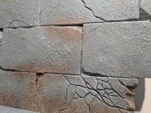 Load image into Gallery viewer, 5 Piece Castle Wall and Rubble Action Figure Display Diorama
