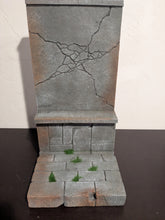Load image into Gallery viewer, Mini Desktop Action Figure Display Diorama Castle Wall
